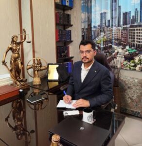 وکیل علی ابراهیمی